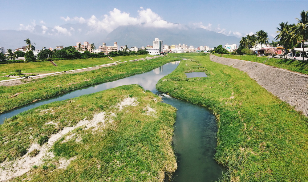 Processed with VSCOcam with f1 preset